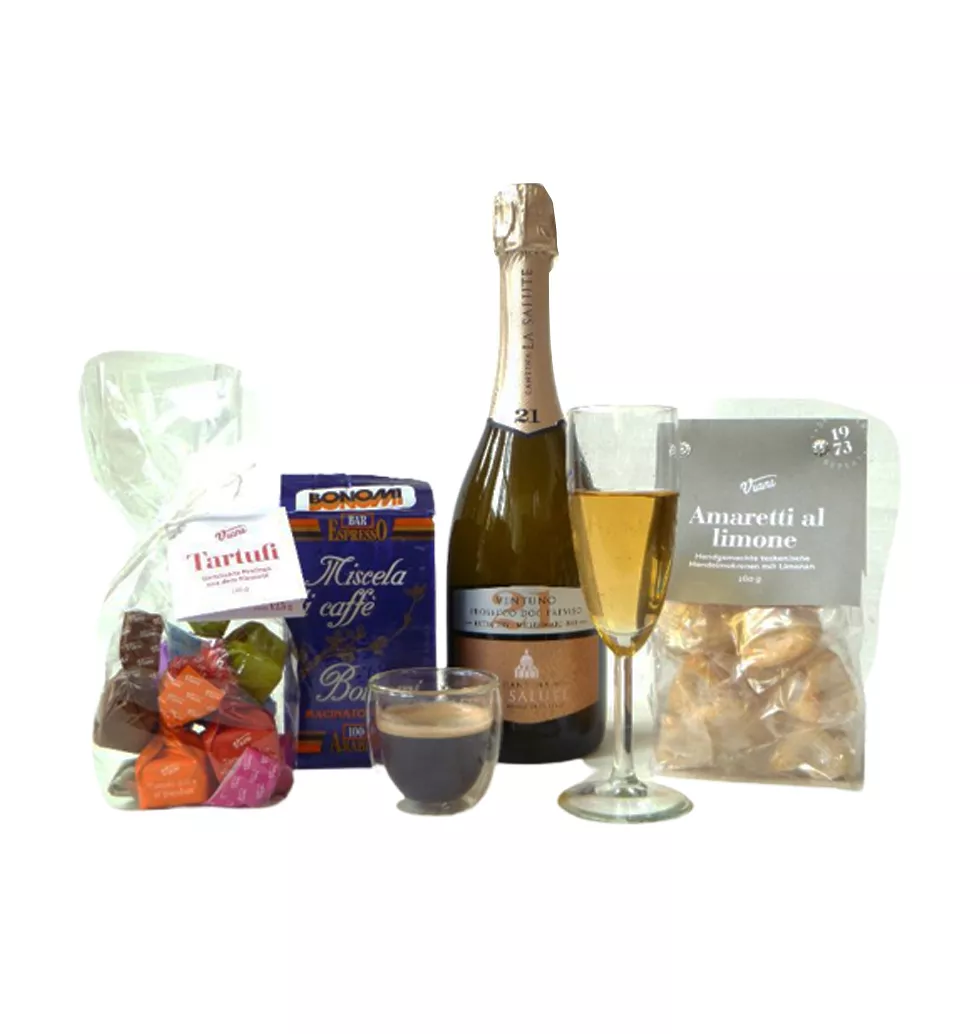 Alluring Tasty Treat of Wine N Gourmet Assortments